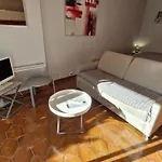 Climatise Avec Parking, Proche Centre - Fr-1-780-60 سانت ماكسيم