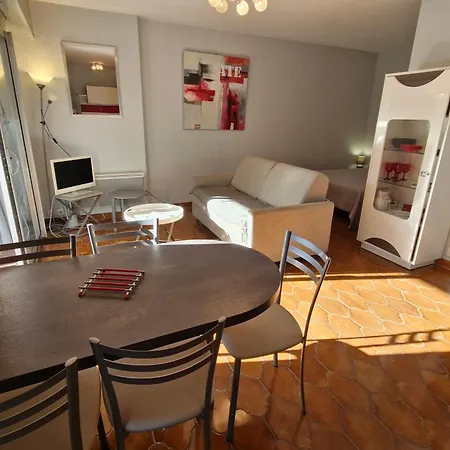 Climatise Avec Parking, Proche Centre - Fr-1-780-60 Daire *
